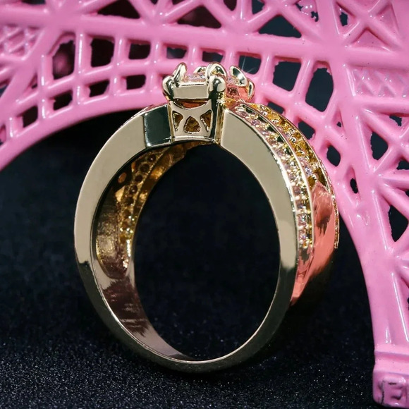 💥14K Gold Plated Beautiful Fashionable CZ Ring, GPMB1496 - Picture 6 of 8